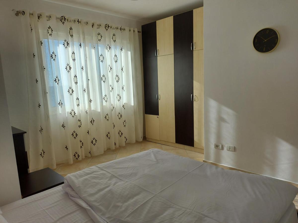 Bral Apartment 7 - Two-Bedroom With Seaview Durrës Exterior foto